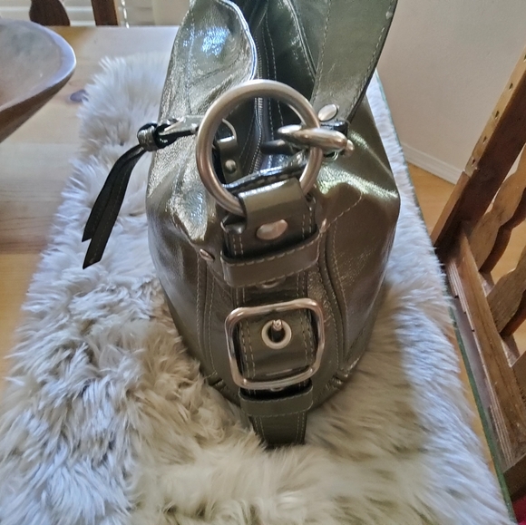 Authentic COACH Zoe Handbag EUC - Picture 7 of 16